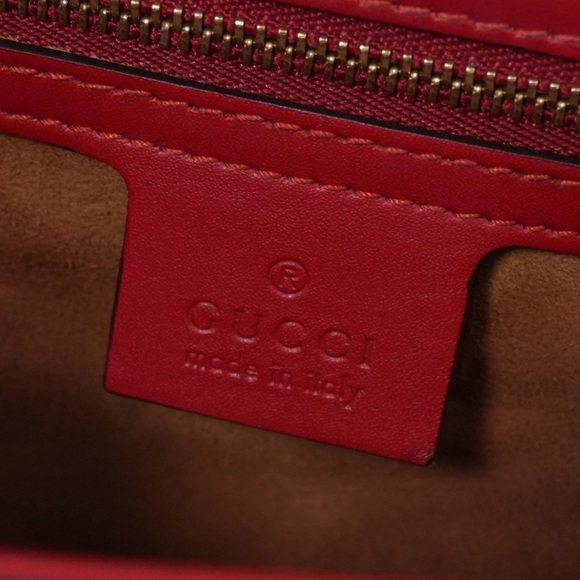 GUCCI Shoulder Bag Bamboo
Crossbody Bag Red Leather Gold Chain 421882001998 - Picture 5 of 13